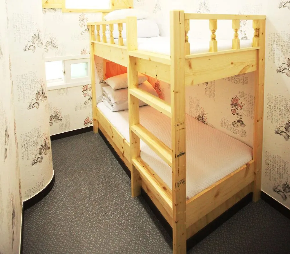 Hi Korea Guesthouse Busan Hostel